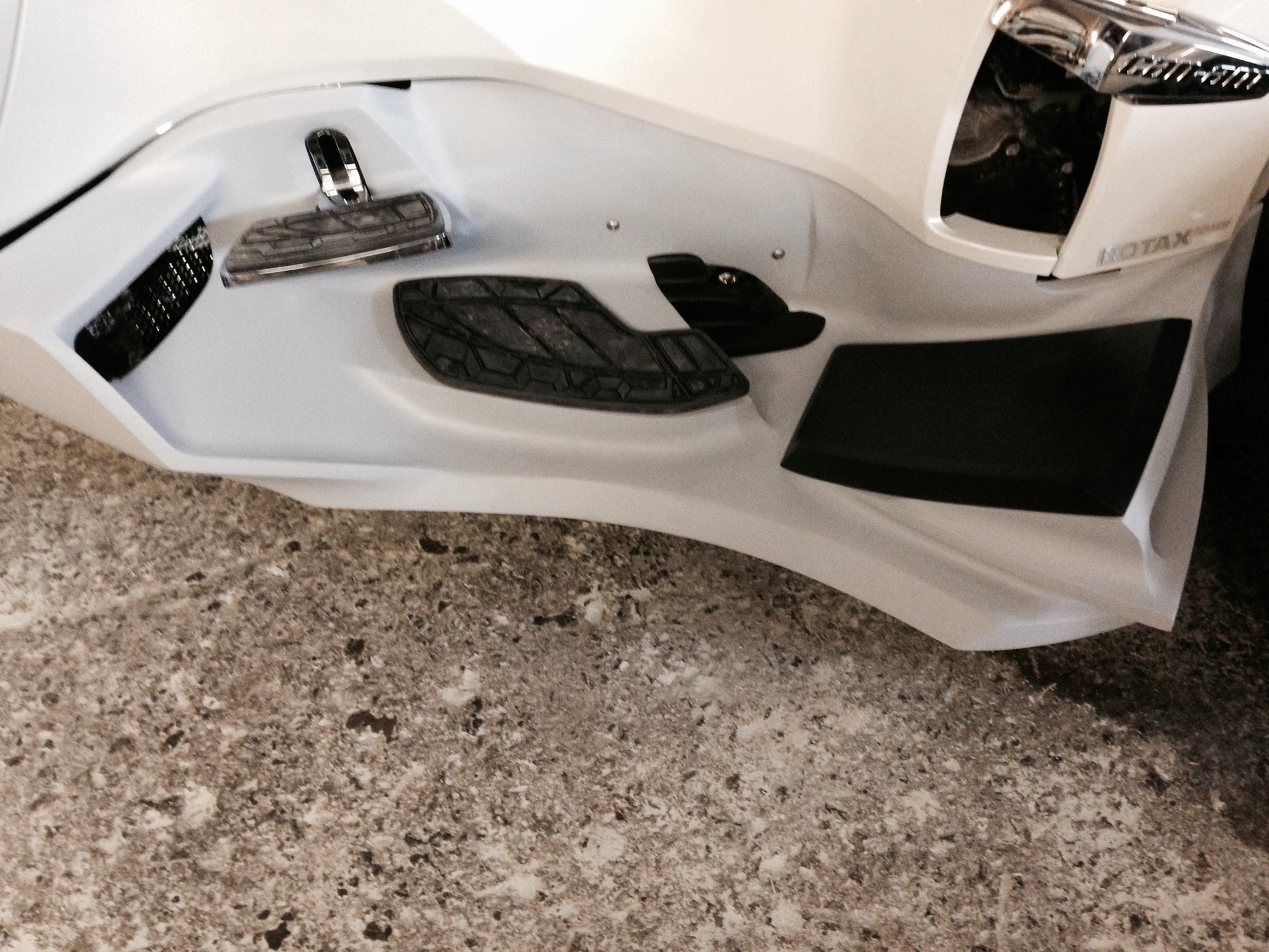 RT 2013-2019 Luxury footboard kit