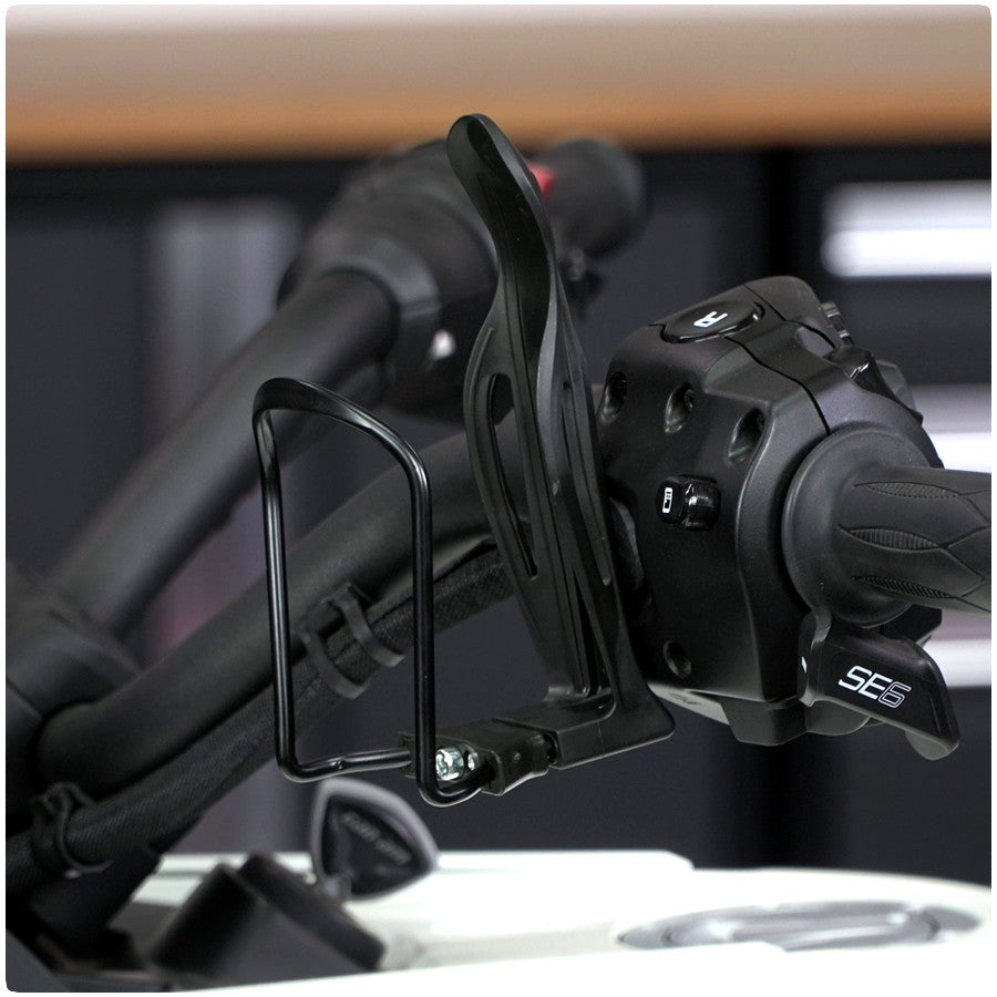 Adjustable black bottle holder for Spyder up to 2023 - not for 2024 +
