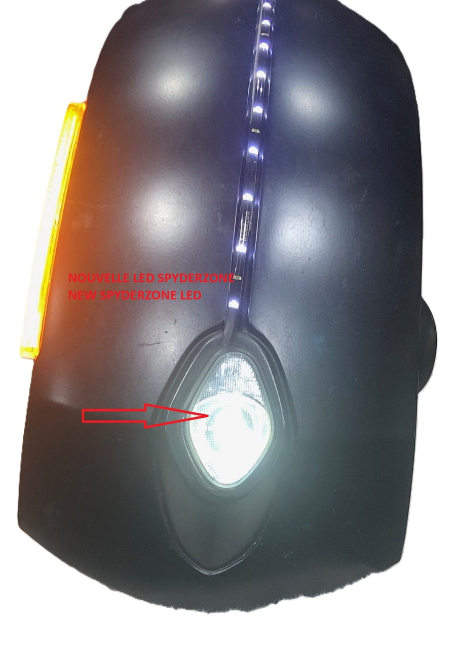 Lumière LED de pointe sur ailes avant