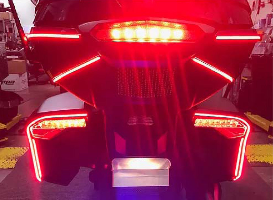 Ensemble de LED de 4 pièces pour le coffre arrière du F3-LTD et RT2020+