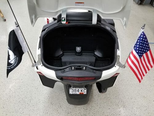 Ensemble de support à Drapeaux pour F3T-F3LTD