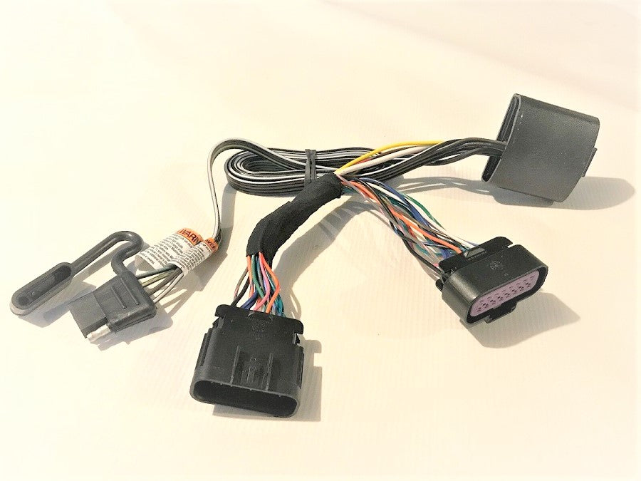 F3T / F3TLTD  2015 à 2017 + attache remorque incluant harnais