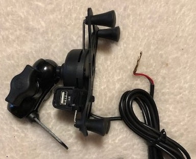 Rack pour cellulaire avec prise USB / 12V chargeur pour Ryker avec adapteur pour guidon