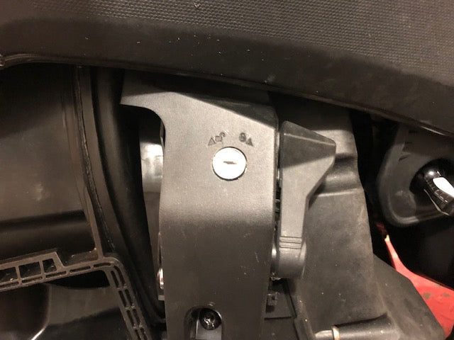 Parking lock for the Can-Am Ryker